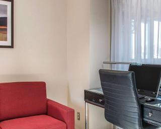 Comfort Inn - 1