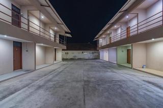 RedDoorz Plus at Bukit Cinta Street Balikpapan - 8