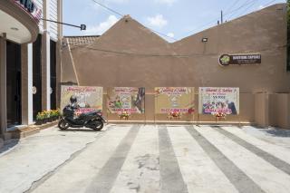 Reddoorz Hostel near Malang Train Station 3 - 7