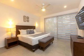One Br Great Location, Large Roof Pool with beautiful views, Gym included! - Playa del Carmen - 5