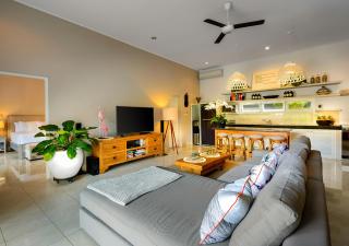 Villa Bloom 4 - 2 King bedrooms , Sleep 4 Pax, private pool, Seminyak - Seminyak - 6
