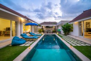 Villa Palm Putri - Tropical Holiday Haven - Sanur - 8