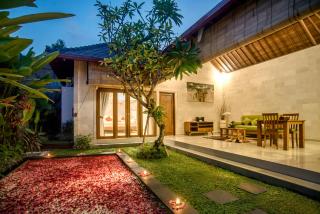 Sandi Agung Villa Bidadari - Seminyak - 6