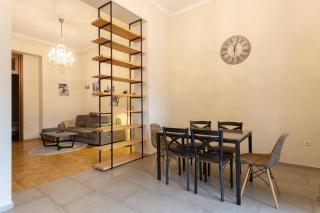 ✩Bright 2BR apt. w/ balcony in Tbilisi center✩ - Tbilisi - 8