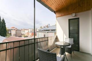 ✩Bright 2BR apt. w/ balcony in Tbilisi center✩ - Tbilisi - 2