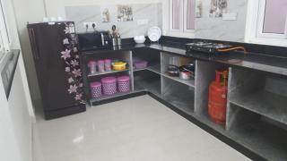 Vazeer Residency Apt 4, 3BHK Fully Furnished - 5