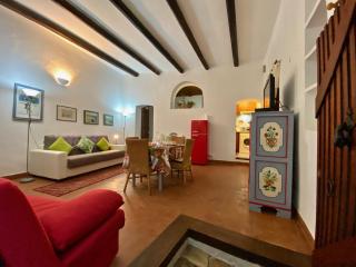 Holidaycasa Martina - Nel cuore del Centro Storico - 0