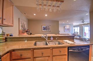 Luxe Lakeside Regatta Bay Getaway with Pool Access! - Lake Ozark - 1