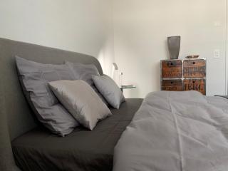 Central & Elegant Room in Biel - Biel - 4