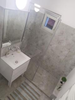 Relaxing place near the mountains - 1