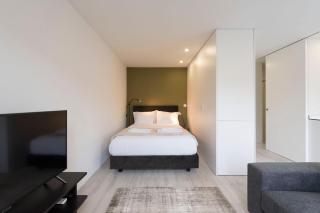 LovelyStay - Modern Loft with Gym & Free Parking minutes away from CBD - Porto - 1