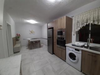 Antros, Apartment 1 - 2