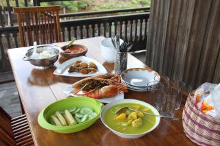 Arut Riverside Guesthouse - 2