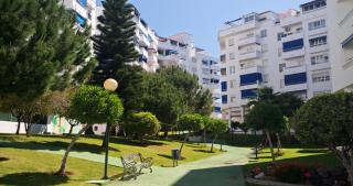 Quality apartment Sleeps 8 Airconditioned Underground parking Ultra fast WiFi - 7