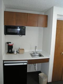 Days Inn & Suites by Wyndham Denver International Airport - 4