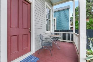 Cozy and Charming House Close to St Charles Ave - New Orleans - 9