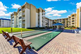 Castle Reef Condos - New Smyrna Beach - 1