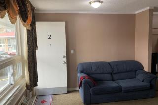 Lucien Motel - Whitby - 5