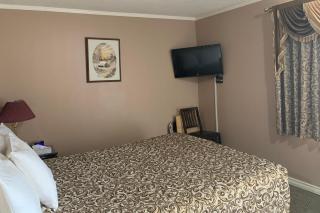 Lucien Motel - Whitby - 2