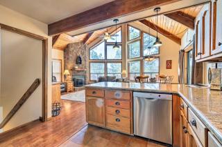 Wraparound Deck Pet-Friendly Munds Park Retreat - Munds Park - 2
