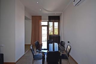 Tumanyan street 3 bedroom Deluxe apartment with Large Balcony TM662 - Yerevan - 4