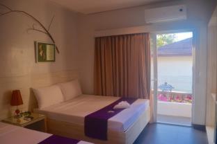Treetop Suites - Coron - 9