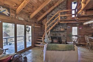 Cabin Private Hot Tub, Walk to Pats Peak Ski Area - Henniker - 6