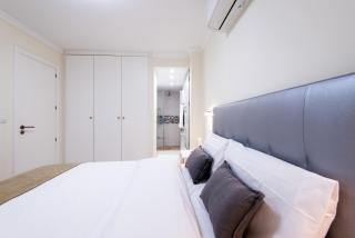 Beach Front Apartment-1st Line - Marbella - 2