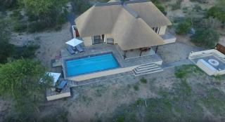 Hidden 2-Bedroom Gem In A Quiet Wildlife Estate - 3
