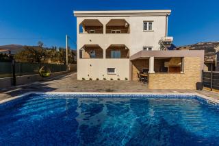 VILLA LaMARIN - 3