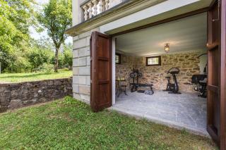 VILLA TURRI - Luxury Country & Padel Resort - 3