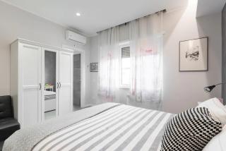 Interno 1 Ciampino Roma Luxury Apartment con balcone - Ciampino - 3