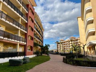 Urbanización Mar de Canet, 2 dormitorios con piscina comunitaria, garaje y wifi - Canet de Berenguer - 4