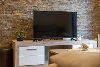 Apartment Imperial in Vila Pekovic Green - 4