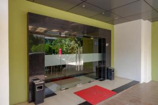 RedDoorz Plus near Hotel Benua Kendari - Pulupanda - 6