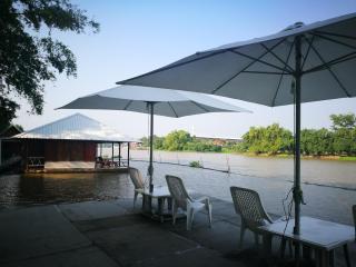 River Marina Resort - Uthai Thani - 0