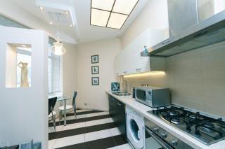 One bedroom, Luxe, 29 Kreschatyk, Centre of Kiev - 2