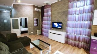 One bedroom. 6 Zankovetskoi St. Near a Khreschatyk - Kiev - 0