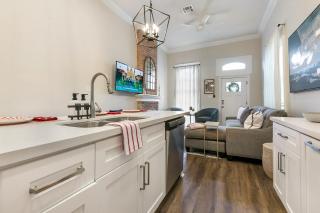 Urban Retreat Near French Quarter - New Orleans - 7