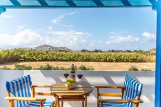 Surfer Paradise - Naxos Chora - 2