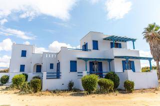 Surfer Paradise - Naxos Chora - 4