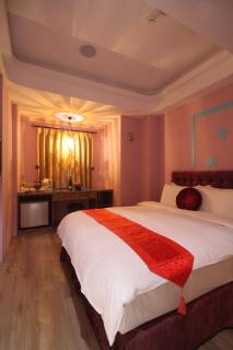Moroccan Holiday Suite - 1
