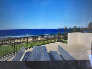 Coral Sea Views Penthouse Private listing - Alexandra Headland - 9