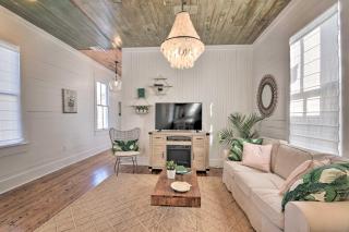 Near Beach and Strand Bright Cottage in Galveston - Galveston - 7