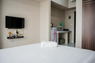 Cozy Minimalist Studio at Casa de Parco Apartment By Travelio - Tangerang - 8