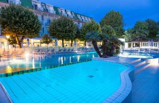 Hotel Paris Resort - Bellaria-Igea Marina - 8