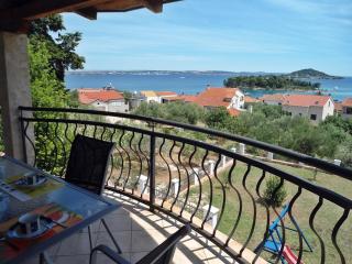 Holiday House Klarin with Sea View - 0