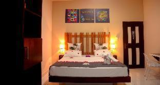 Tuk Tuk Boutique Hotel - 3