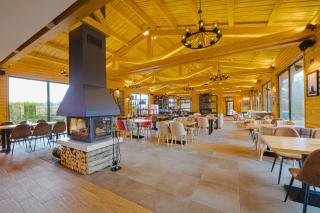 Cornelia Deluxe Residence - 2