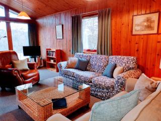 Loch Monzievaird Chalets - Crieff - 1